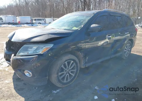 2015 Nissan Pathfinder Platinum/S/Sl/Sv z USA, uszkodzony, nr VIN 5N1AR2MM3FC652441